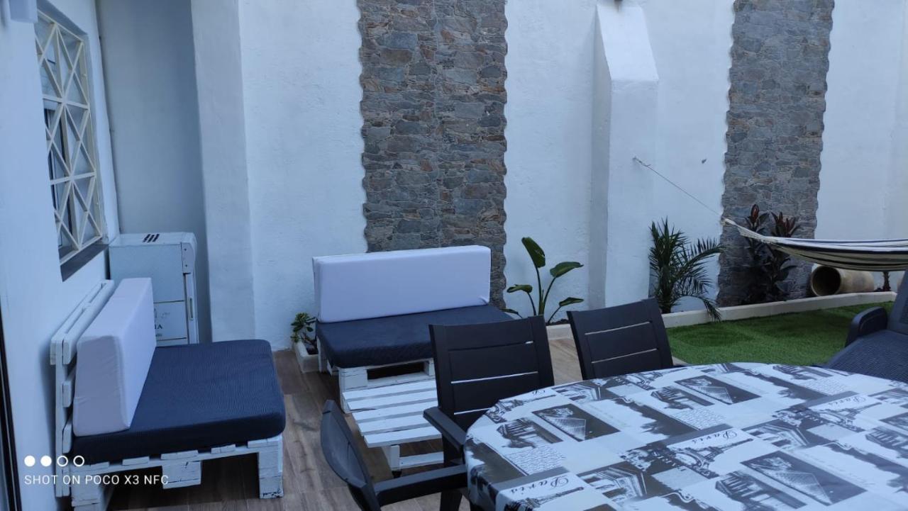 Malvarosa Beach Private Garden Appartement Valencia Buitenkant foto